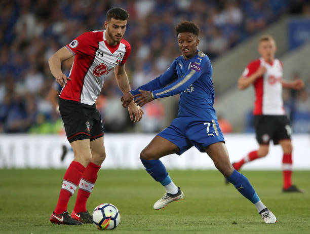 是尴尬选择 是尴尬选择