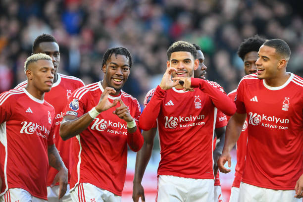 一个曾以无 一个曾以无