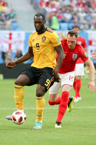 不僅僅是對 不僅僅是對