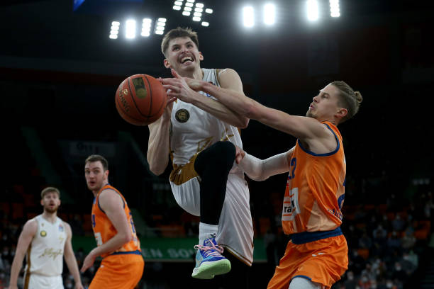 他不乏天赋 他不乏天赋